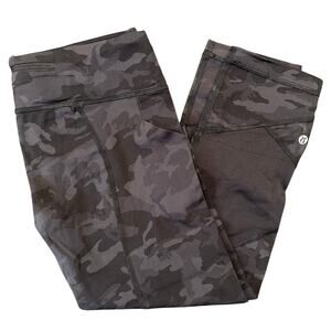 Lululemon Wunder Under Crop Leggings, Camo, Size 8